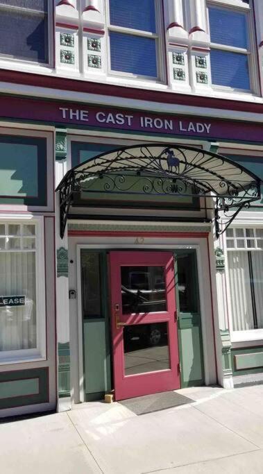 Apartamento The Cast Iron Lady Wyalusing Exterior foto