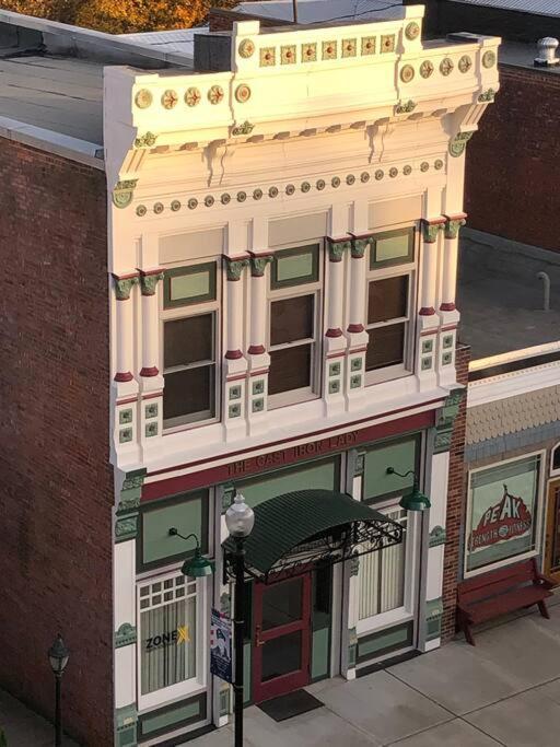 Apartamento The Cast Iron Lady Wyalusing Exterior foto