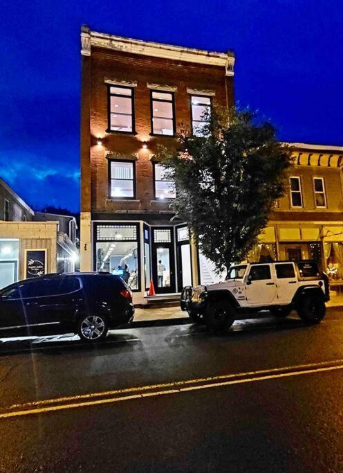 Apartamento The Cast Iron Lady Wyalusing Exterior foto